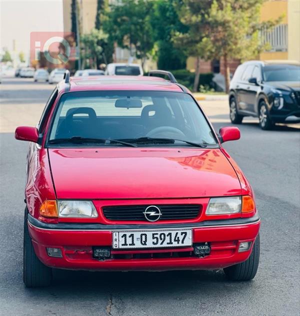 ئۆپڵ ئەسترا 1993  بۆ فرۆشتن لە عێراق - موسڵ